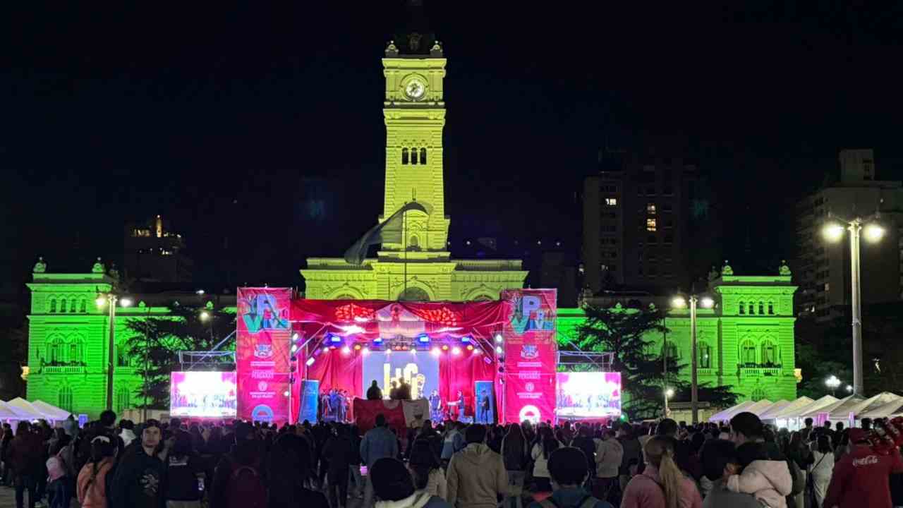 Con más de 200 artistas en escena, llegan dos jornadas para celebrar la cultura de Perú