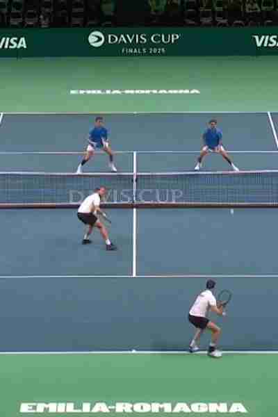 Argentina perdió por 2-1 con Alemania en los cuartos de final de la Copa Davis