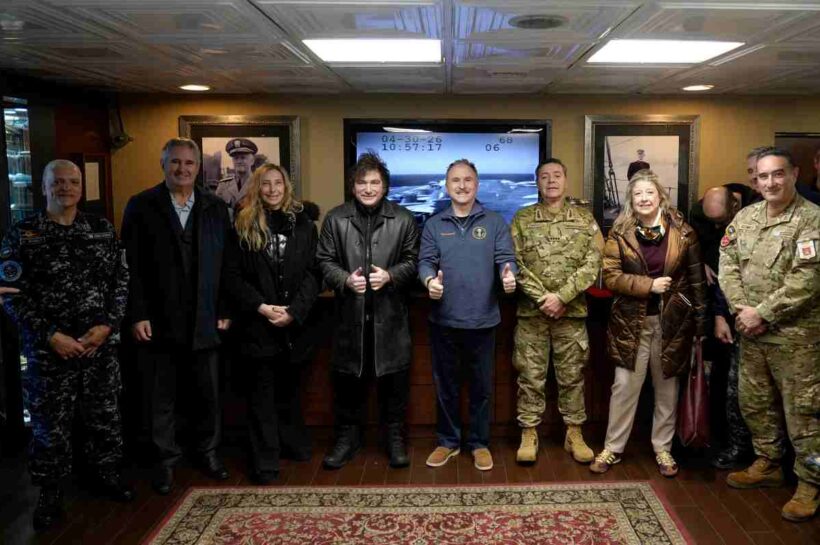 Milei participó de ejercicios navales combinados a bordo del portaaviones USS Nimitz de los Estados Unidos