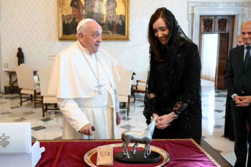 Tras bajarse de la misa de Luján en homenaje al Papa, Villarruel explicó: “Ahí estaba lo peor de la casta política”