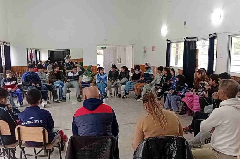 Fortalecen la prevención de adicciones con talleres para niños, adolescentes y jóvenes
