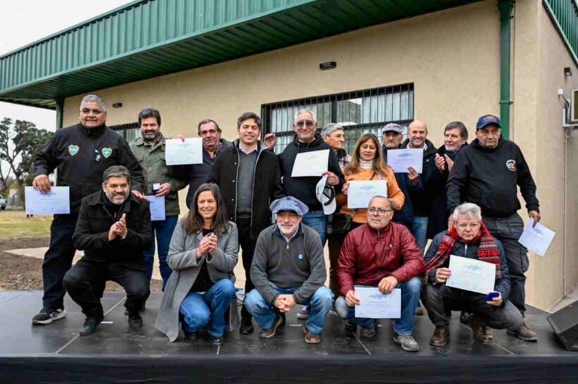 KICILLOF Y MORETTI RECONOCIERON A EX COMBATIENTES DE MALVINAS EN MARCOS PAZ