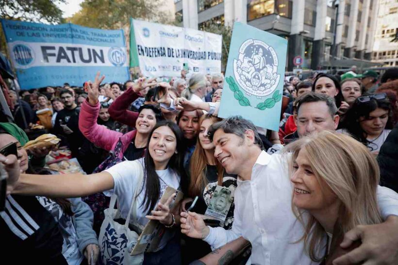 Kicillof participó de la Marcha Federal Universitaria