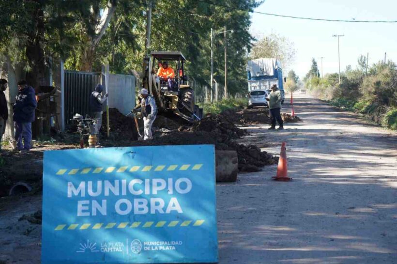 Con un 70% de ejecución, la Municipalidad de La Plata avanza con obras hidráulicas y de saneamiento en Abasto