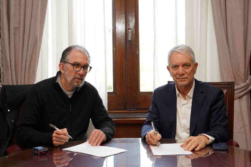 Alak y el arzobispo Carrara firmaron un convenio para fortalecer la asistencia a personas en situación de calle