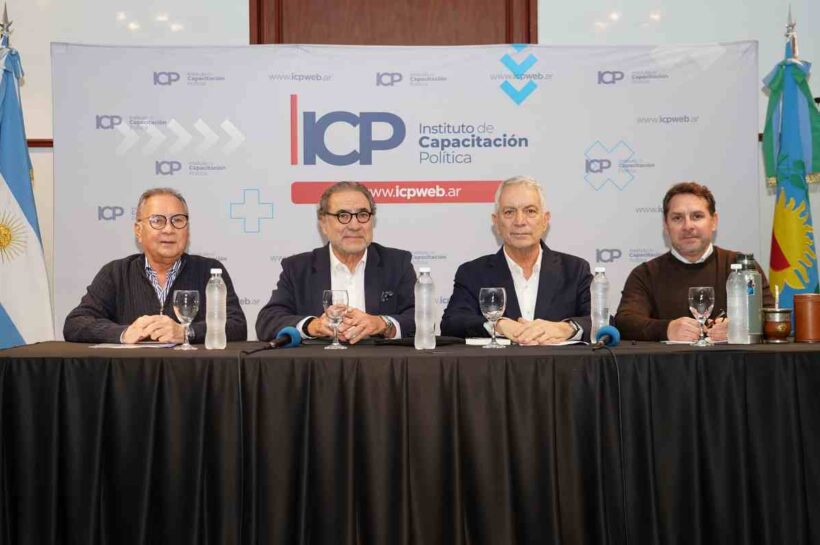ALAK ENCABEZÓ UNA CLASE DE FORMACIÓN POLÍTICA EN ITUZAINGÓ
