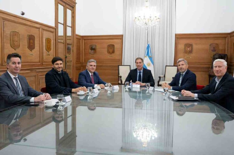 Santilli se reunió con Rogelio Frigerio, Maximiliano Pullaro y Martín Llaryora