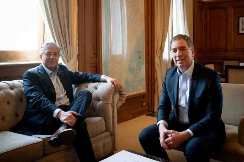 Santilli se reunió con el gobernador de Neuquén, Rolando Figueroa