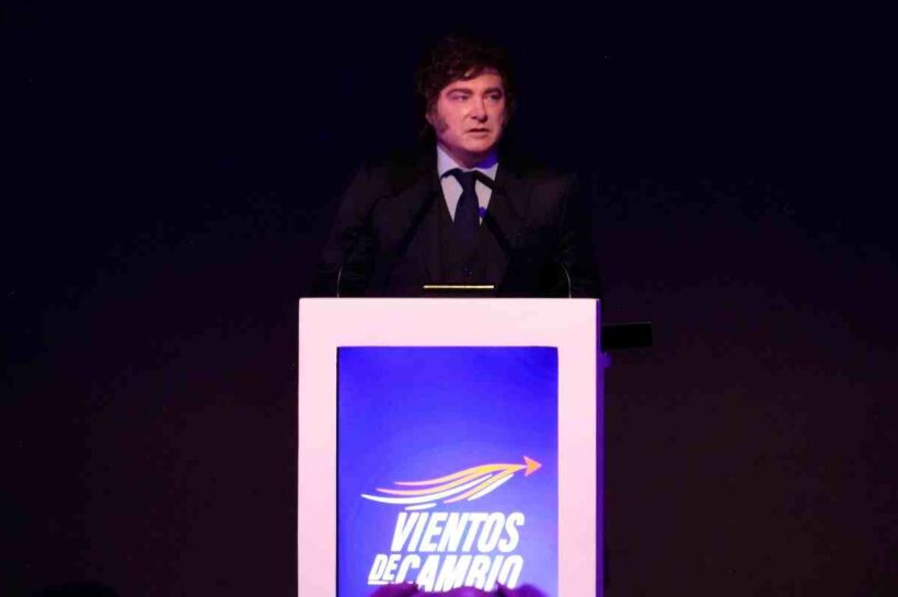 Milei aseguró que los chicos pobres pasaron del 70% al 42%