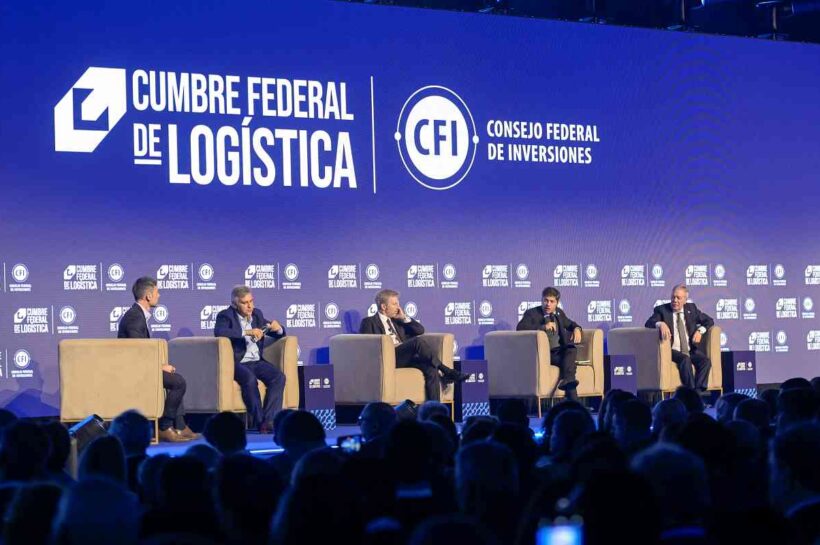 Kicillof participó de la apertura de la 2° Cumbre Federal de Logística