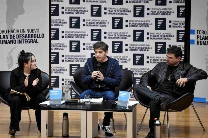 “Las nuevas canciones no las va a componer alguien que venga de afuera, las va a escribir nuestro pueblo”