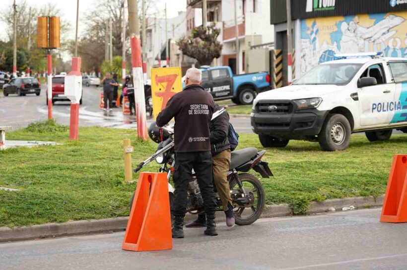 La Plata: Más de 160 vehículos secuestrados y 12 aprehendidos en operativos municipales de seguridad 